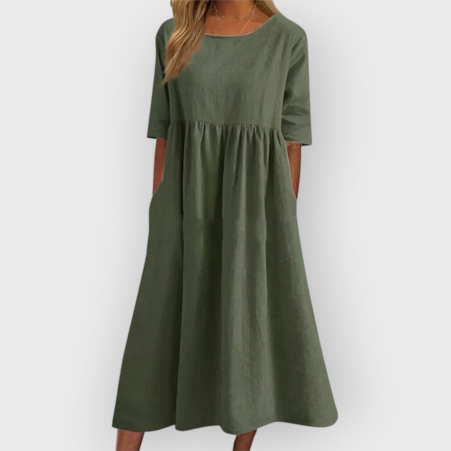Bríd – Andningsbar vintage-midiklänning med plisserad design