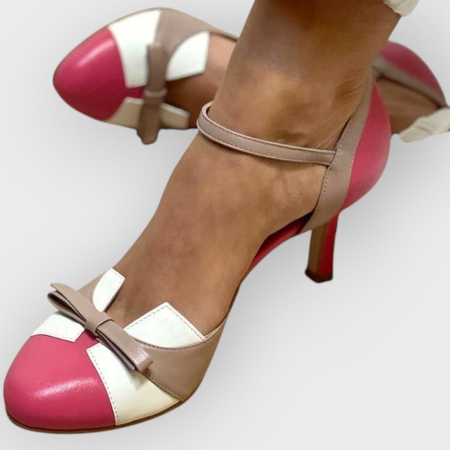 Sorcha – Eleganta klackar